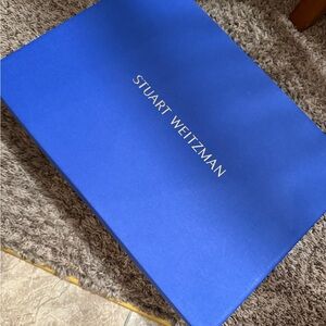 Stuart Weitzman City II boots is brand new original Blue Box